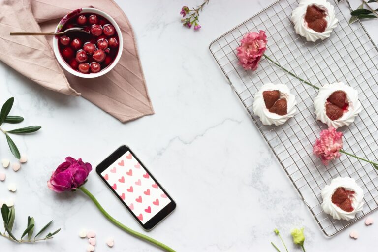 Backblech mit Kirschen zu Valentinstag